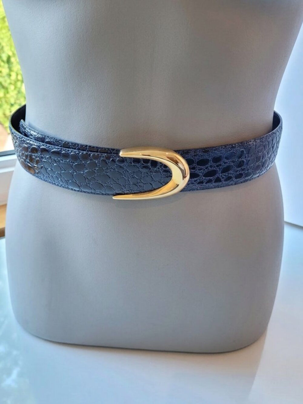 Vintage Toledano Blue Snakeskin Embossed Leather Belt with Brass Buckle Size M